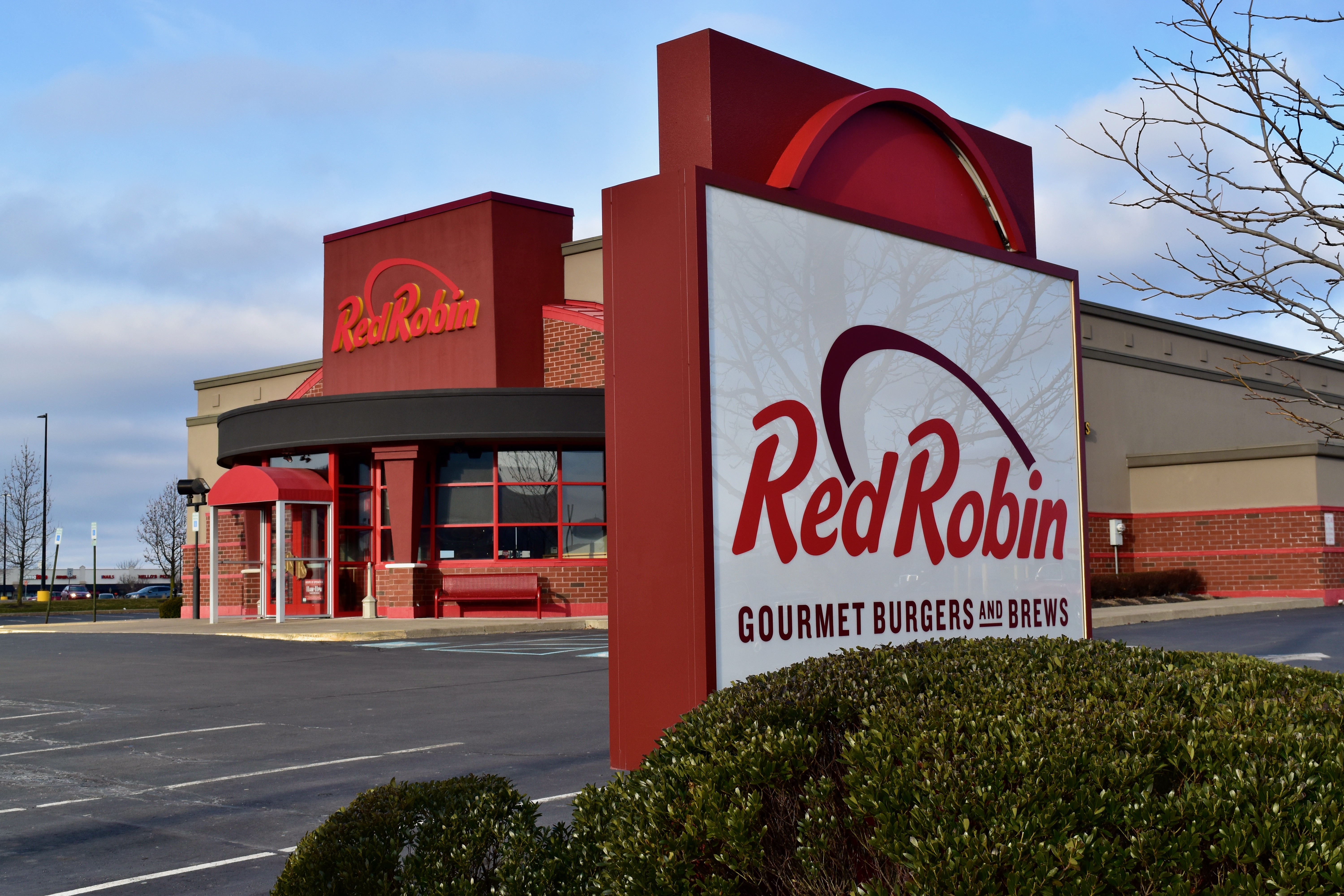 Exterior of the Red Robin Restaurant in Wilkes-Barre, PA