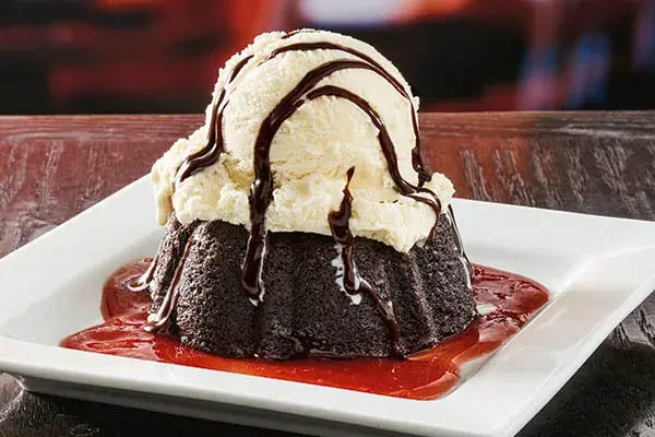 Gooey Chocolate Brownie Cake